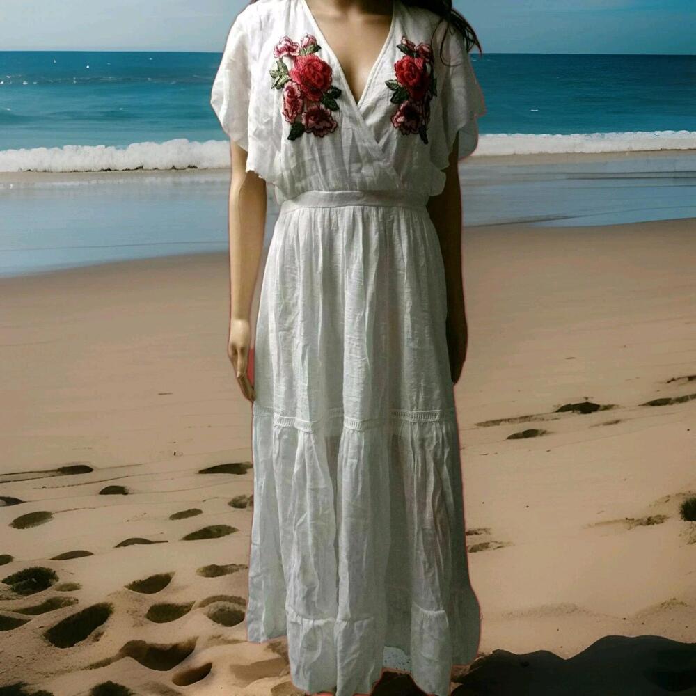 J Glee Women's Size M Boho White Dress Embroidered Flowers Flutter sleeve  NWT